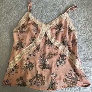 Light pink floral tank